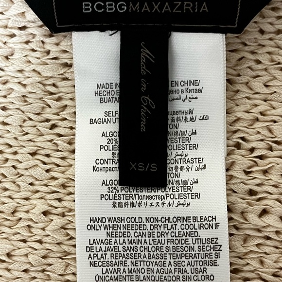 BCGB Maxaria XS sweater fringe coverup - Picture 6 of 7